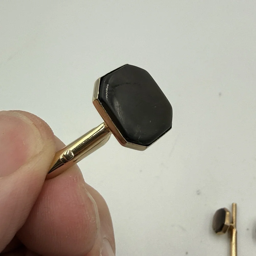 Vintage SWANK Black Onyx Cufflinks Tuxedo Shirt Stud Set Gold Tone 6 Piece